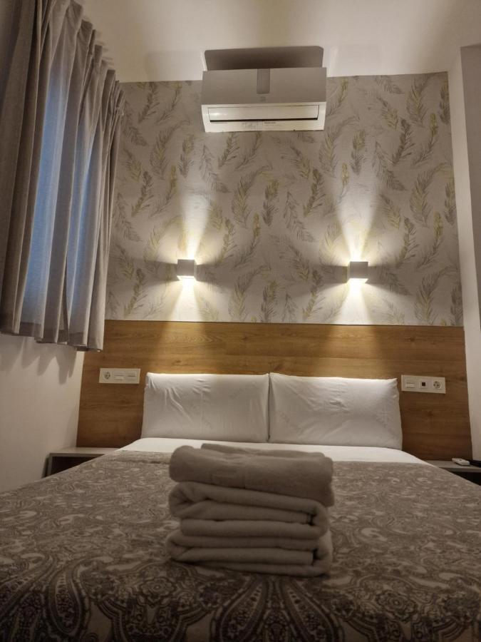 Hostal Esparteros مدريد المظهر الخارجي الصورة