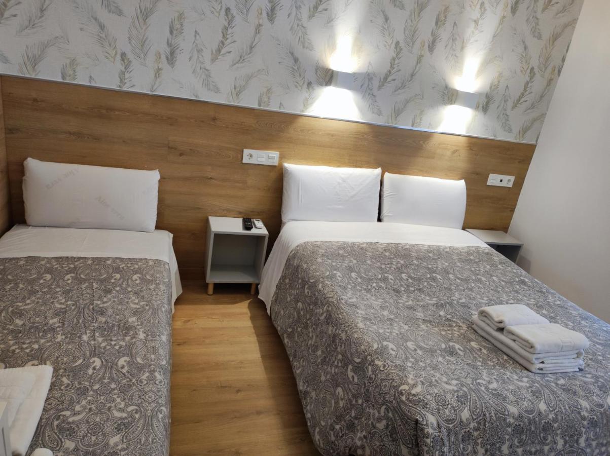 Hostal Esparteros مدريد المظهر الخارجي الصورة