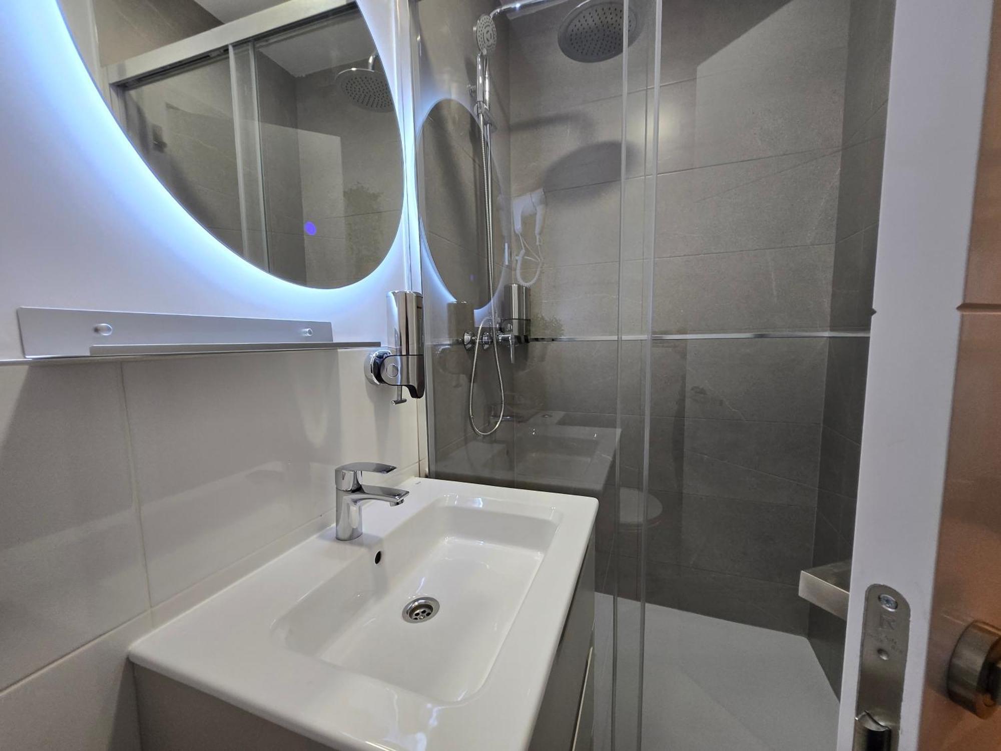 Hostal Esparteros مدريد المظهر الخارجي الصورة